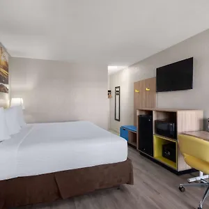 Hotel Days By Wyndham Vegas Airport Near The Strip